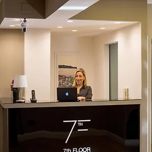 *** Πανσιόν 7th Floor Ιταλία